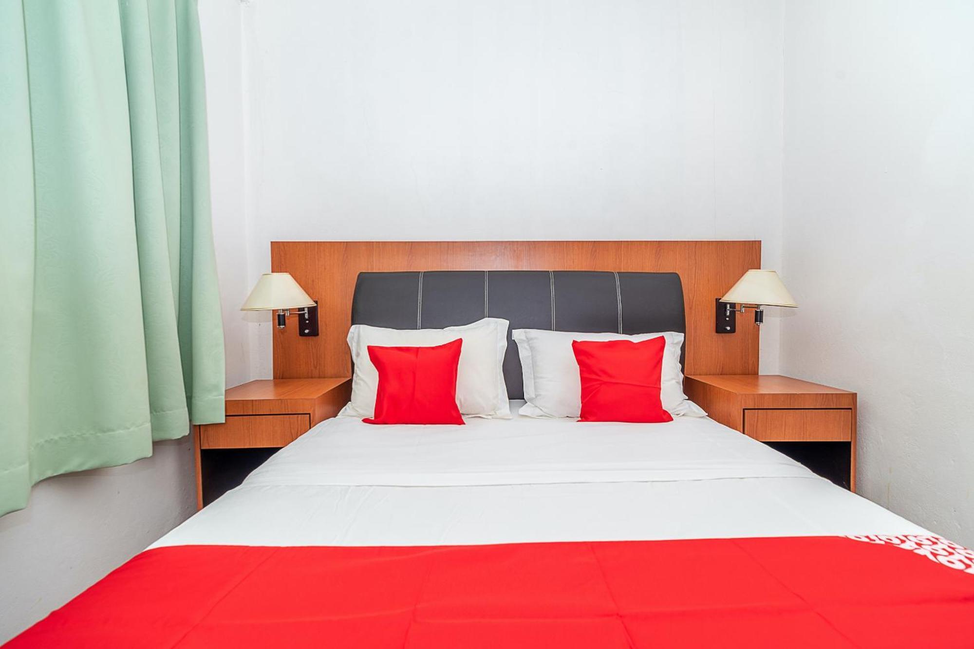 Eagle Wood Garden Hotel Membakut Kültér fotó