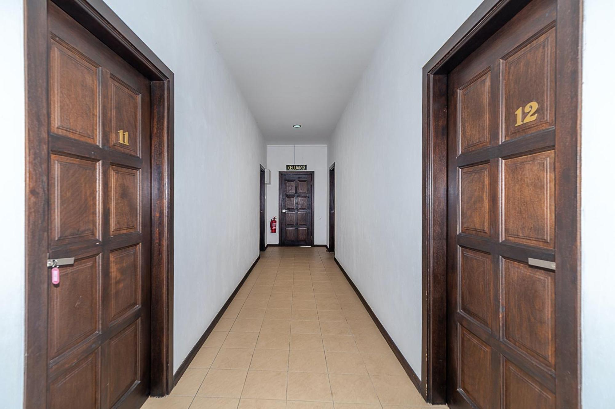 Eagle Wood Garden Hotel Membakut Kültér fotó